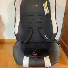 【決まりました】コンビ　チャイルドシート　０歳〜