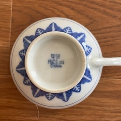 中国景徳鎮 ティーカップ4客＆ソーサー6枚の画像