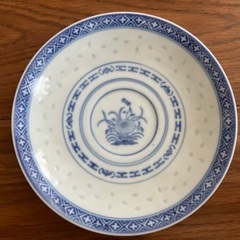 中国景徳鎮 ティーカップ4客＆ソーサー6枚の画像