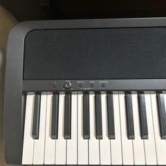 KORG B1      88鍵盤電子ピアノ　専用スタンド付きの画像
