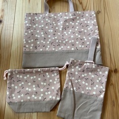 通園用品　レッスンバッグ・シューズ袋・弁当袋（さくらんぼ）
