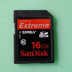 中古　保証なし　SDHCカード 16GB