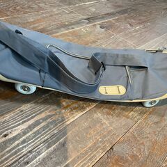 ※乗れません　実用性皆無なスケボー型バッグ　