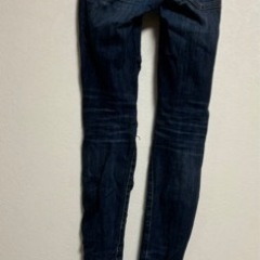 アメリカンイーグルダメージスキニーの画像