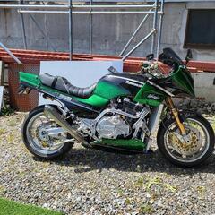 カワサキGPZ900Rカスタムの画像