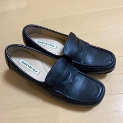 黒の革靴レディース２４センチの画像