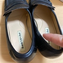 黒の革靴レディース２４センチの画像
