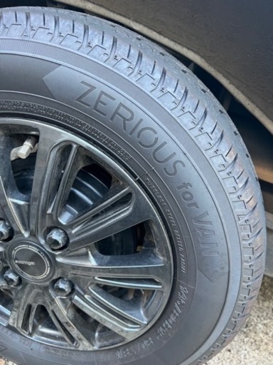 ZERIOUS中古タイヤ