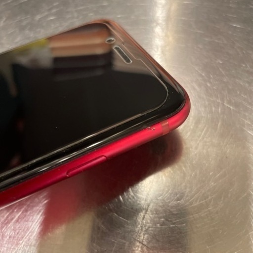 iPhone SE3 画面、背面割れ