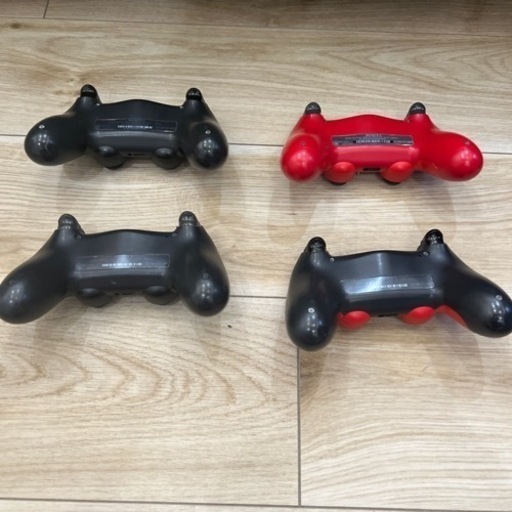 PS4コントローラー