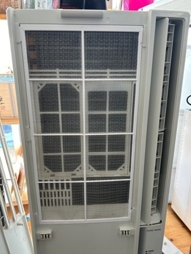 コロナルームエアコン ウインド形冷房専用 型式 CW-F1621 中古