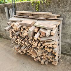 取りに来れる方 薪 