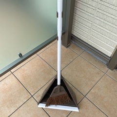 ほうきとちりとり