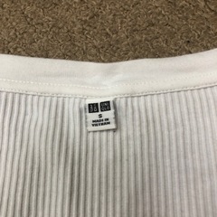 ユニクロ　リブTシャツ の画像
