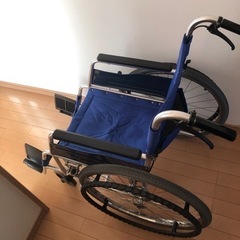介護用　車椅子　　　  
