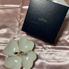 「MIKIMOTO」新品未使用のジュエリーディスプレイトレイ&n...