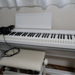 電子ピアノ　Roland FP30X    22年購入