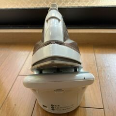 日立　コードレスアイロンの画像