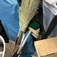 蛍光灯  ほうき デッキブラシの画像