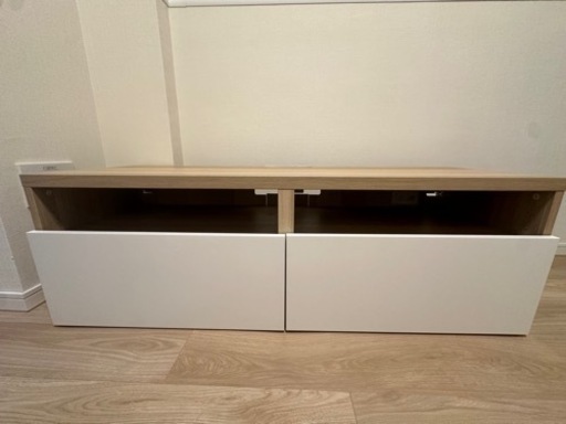 テレビボード　IKEA ベストー