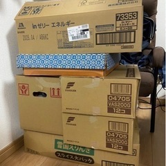 大量のお皿