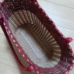 かごバッグの画像