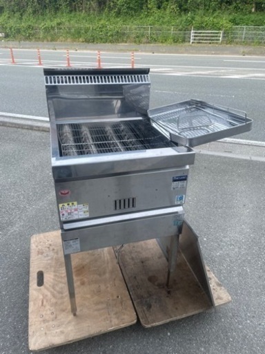 ■中古品 マルゼン ガスフライヤー MGF-C23K LPガス 2022年製 23L 動作問題なし■