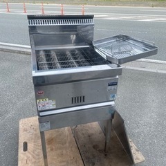 ■中古品 マルゼン ガスフライヤー MGF-C23K LPガス 2022年製 23L 動作問題なし■の画像