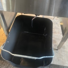 ■中古品 マルゼン ガスフライヤー MGF-C23K LPガス 2022年製 23L 動作問題なし■の画像