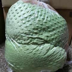 サボテンデザインぬいぐるみチェアクッション