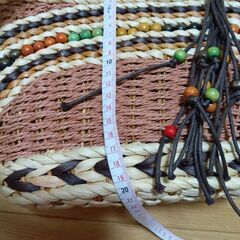 チャーム付き‼編みバッグの画像