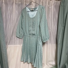レディース衣類　ワンピース　女性衣類用品