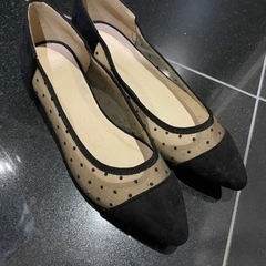 titivate パンプスM 美品の画像