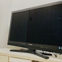 お譲り先決まりました　
REGZA    37型　テレビ　ジャンク品