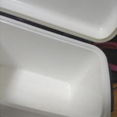 クーラーボックスの画像