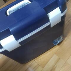 クーラーボックスの画像