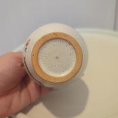 千瞳　一輪挿し　ヴィンテージ　レトロ　骨董品　花瓶　花　たんぽぽの画像