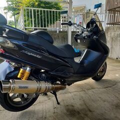 【個人】マジェスティ125FI★低走行★カスタム多数★