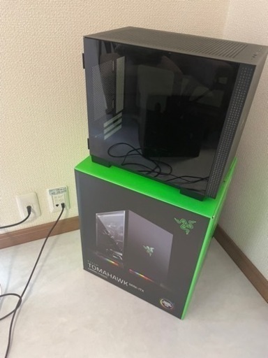 デスクトップパソコン RAZER TOMAHWK MINI-ITX