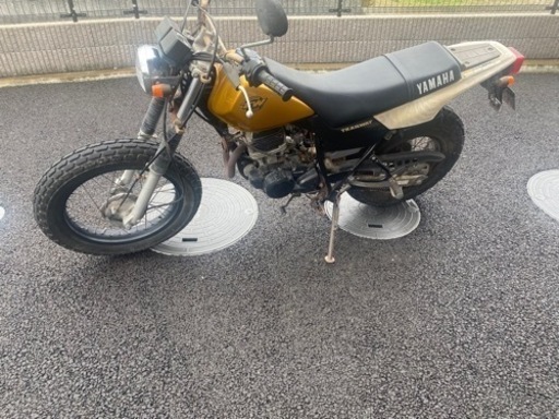 スズキ YAMAHA TW200 2JL