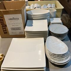 Lavvazaコーヒーカップ（小中大）、スープカップ、お皿など　★6月23日まで★の画像