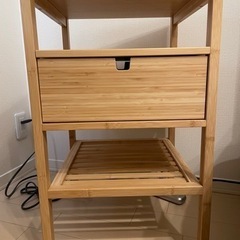 IKEA NORDKISA ノールドシーサ　ベッドサイドテーブル