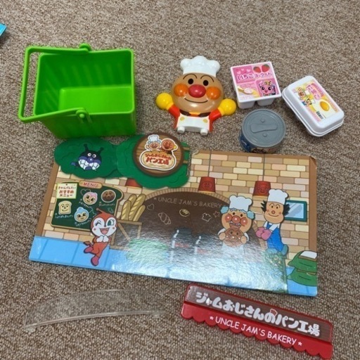 アンパンマンレジスターとパン屋さん