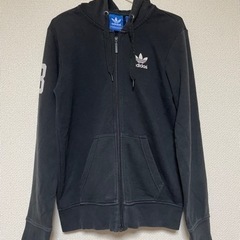 adidas original  パーカー　メンズ　XSの画像
