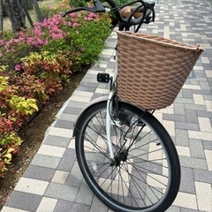 自転車 折りたたみ自転車の画像