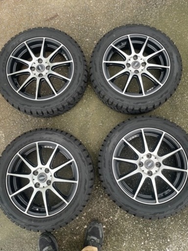 車のパーツ タイヤ、ホイール