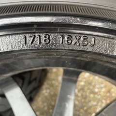 車のパーツ タイヤ、ホイールの画像