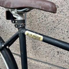 自転車 クロスバイクの画像