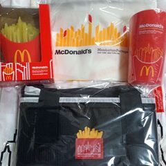 新品　未開封　マクドナルド　ノベルティグッズ　福袋