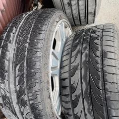 車のパーツ タイヤ、ホイールの画像